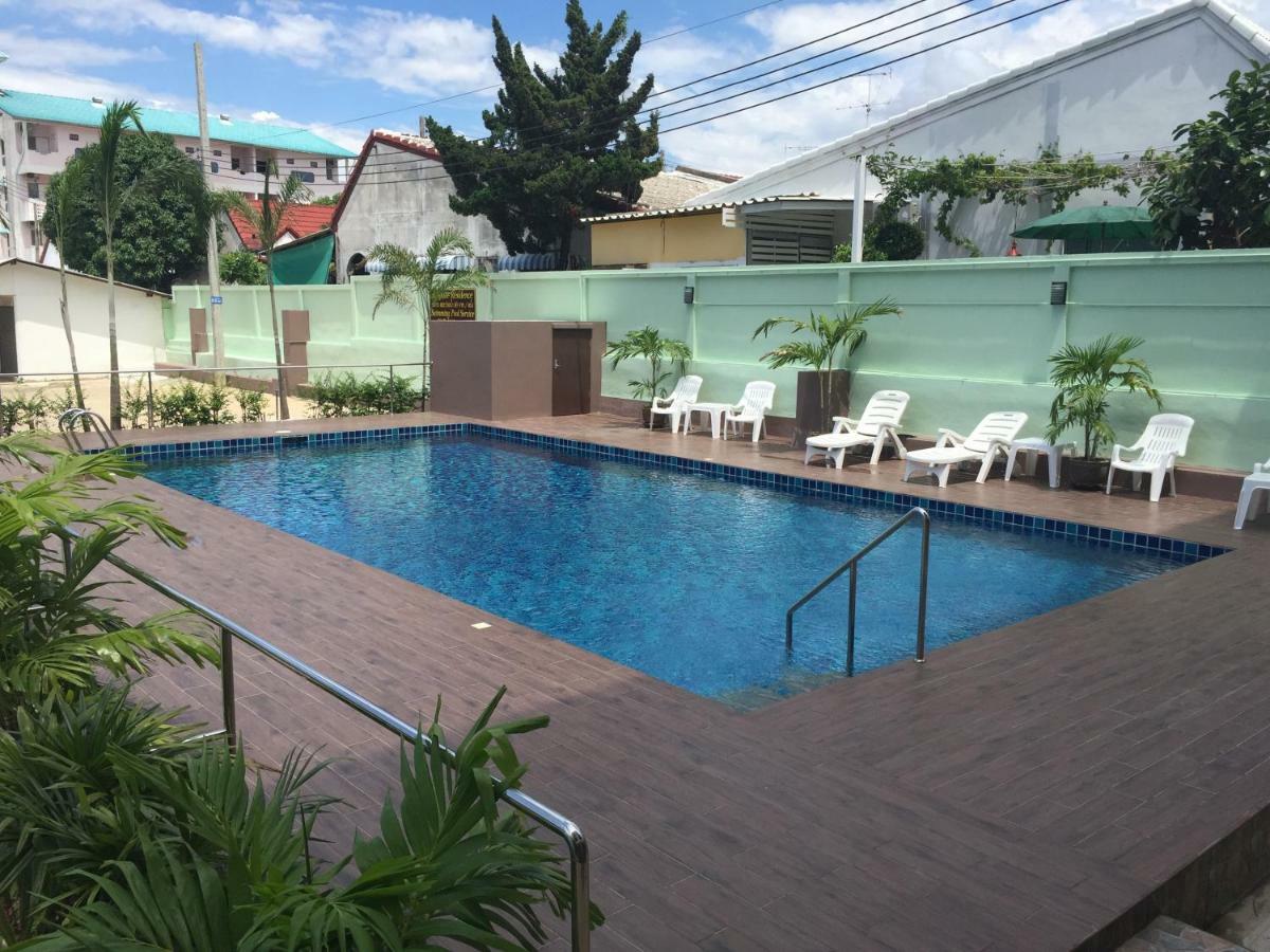 B Space Residence Nong Prue Exterior photo